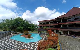 Queen Garden Hotel Managed By Salak Hospitality